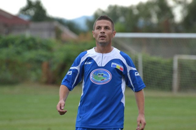 Fostul căpitan și-a făcut datoria: Național Sebiș - FC Hunedoara 0-2