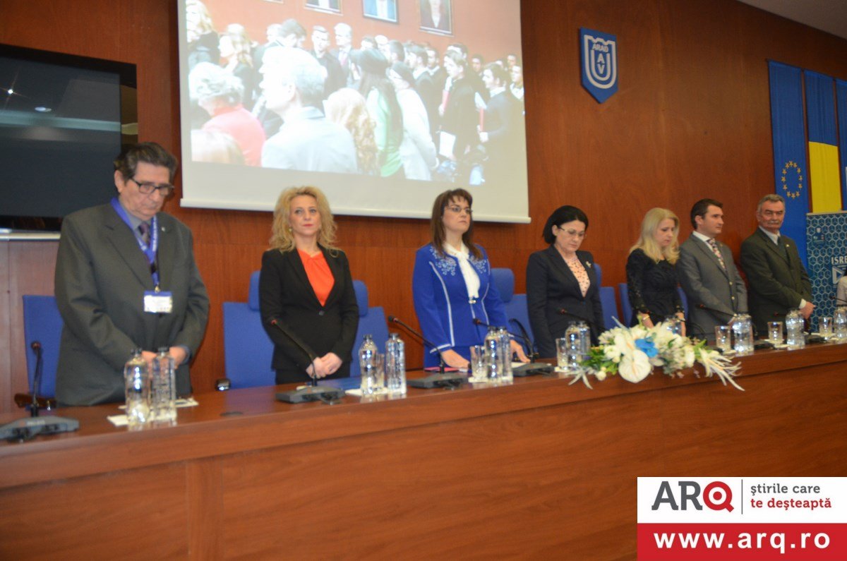  Universitatea „Aurel Vlaicu” din Arad a sărbătorit 25 de ani