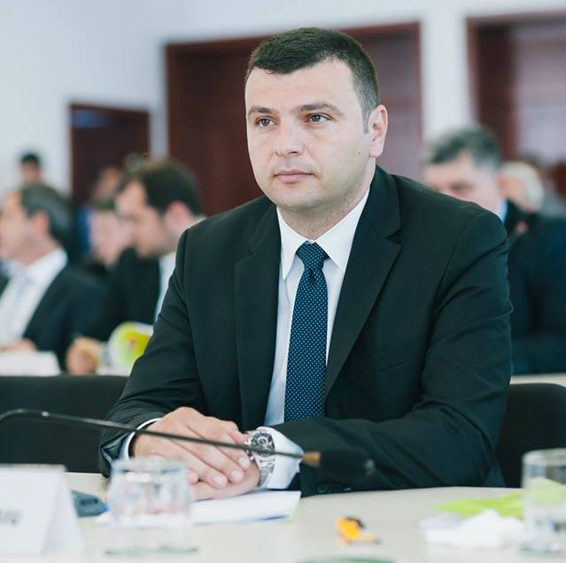 Sergiu Bîlcea (PNL): „Parlamentarii PSD Arad să spună clar dacă susțin grațierea!”