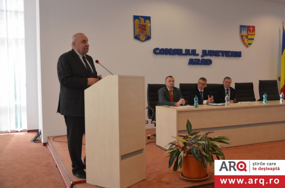  La Arad s-a desfășurat prima ediție a Forumului Economic Internațional