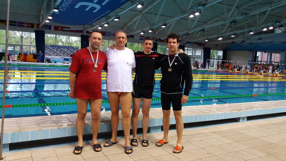 Înotătorii Masters ai CSM Arad, medaliaţi la  ,,Cupa Dunării”