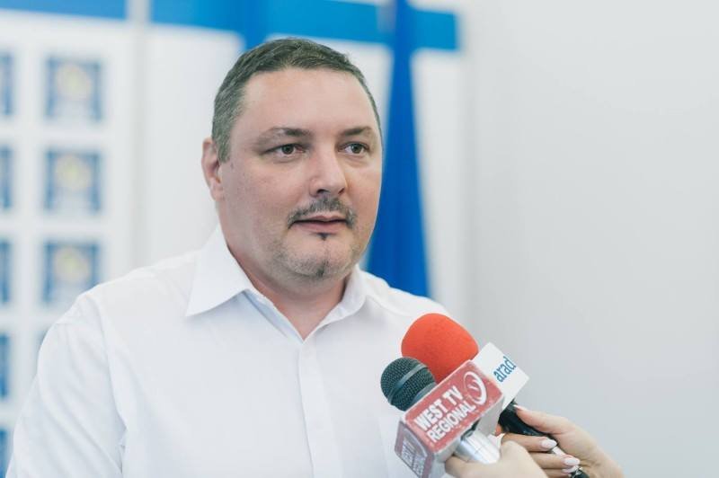 Adrian Barbeș se retrage din Consiliul Local Municipal