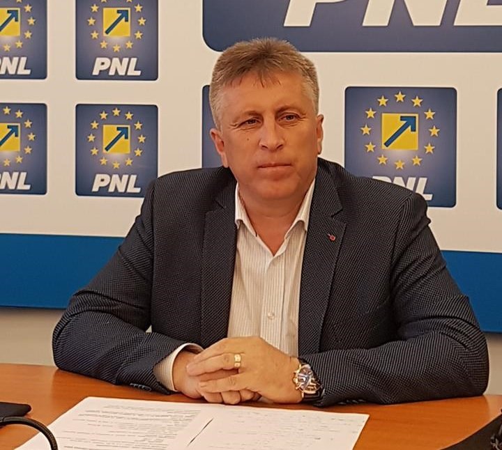 Valentin Bot, primar PNL: „Continuăm dezvoltarea comunei Șiria!”