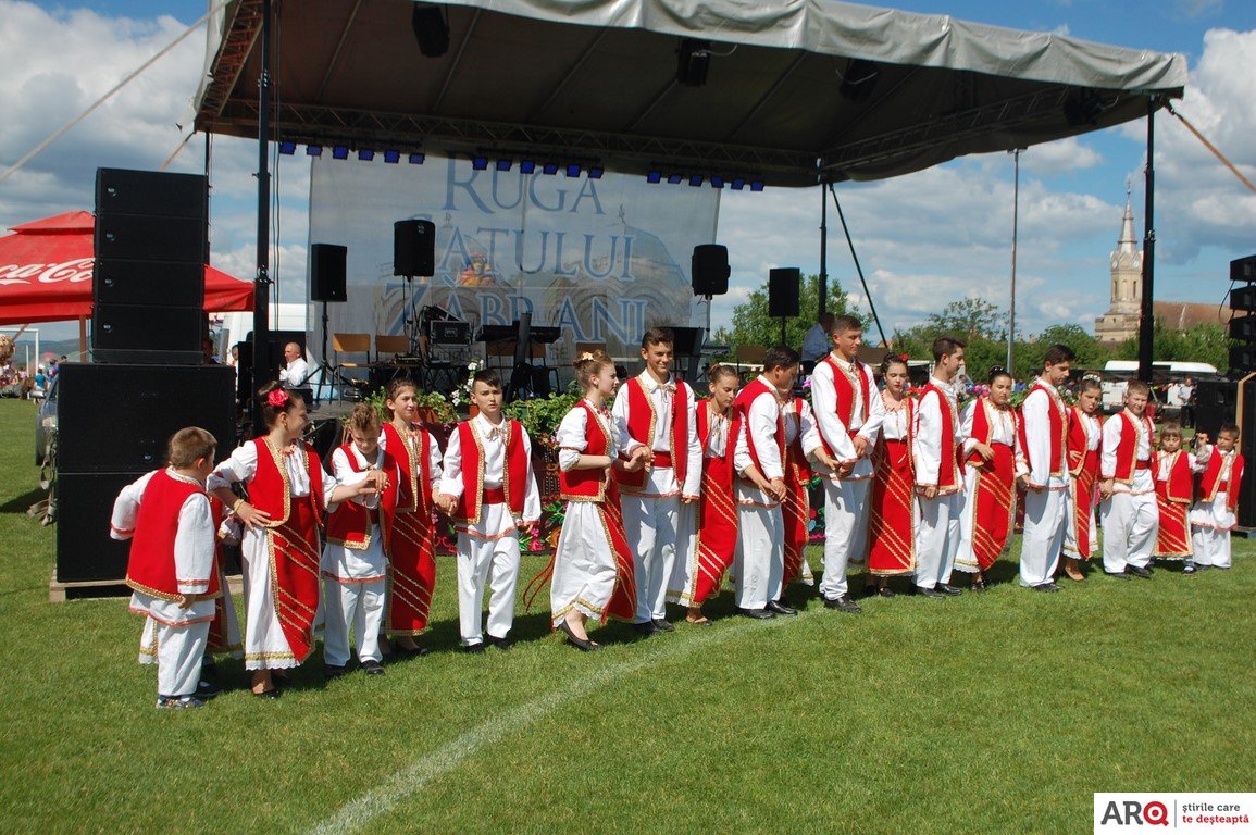Tradiții și obiceiuri bănățene - Ruga satului Zăbrani