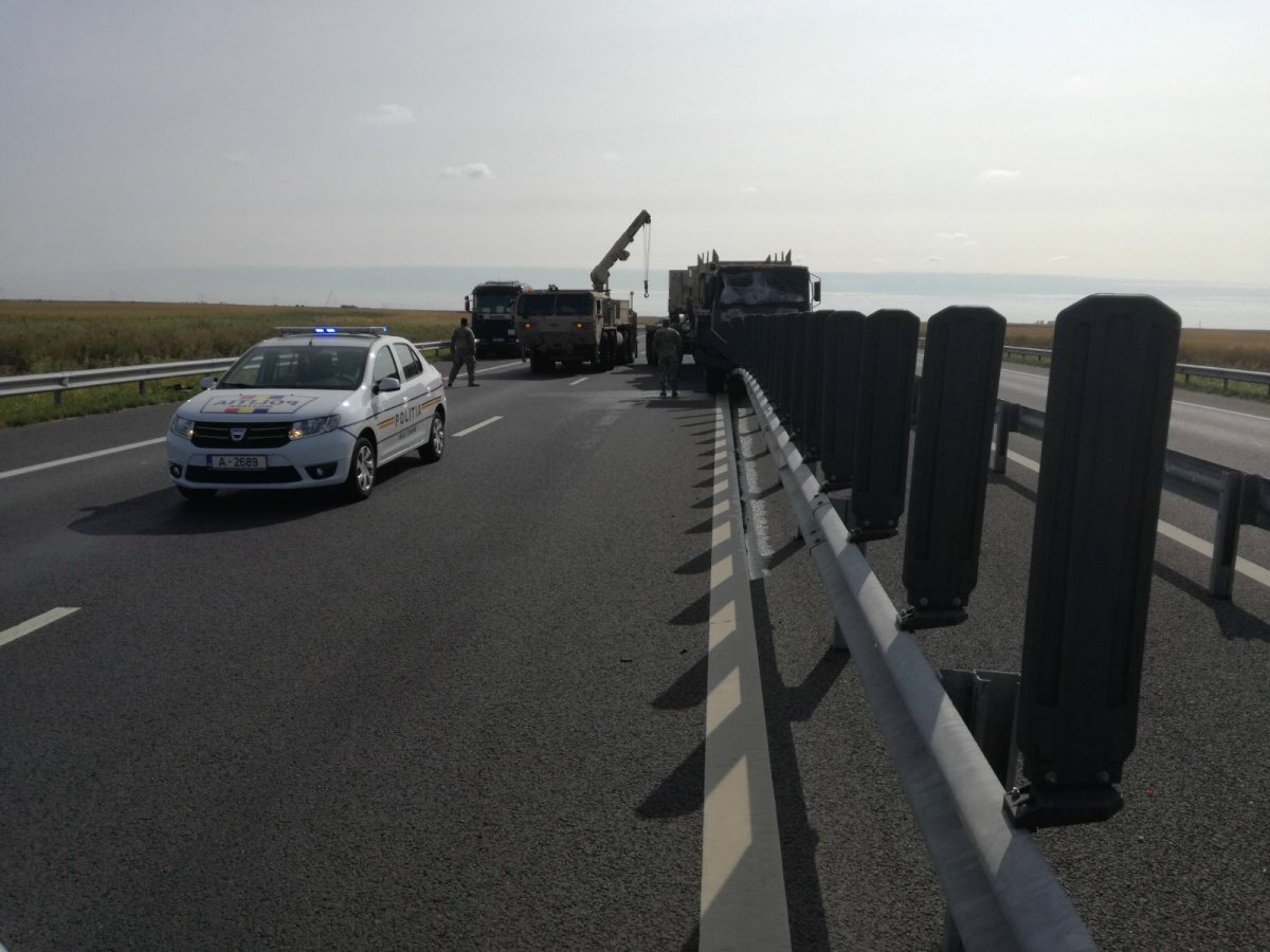 Convoi NATO, implicat într-un accident pe Autostrada Arad - Timișoara