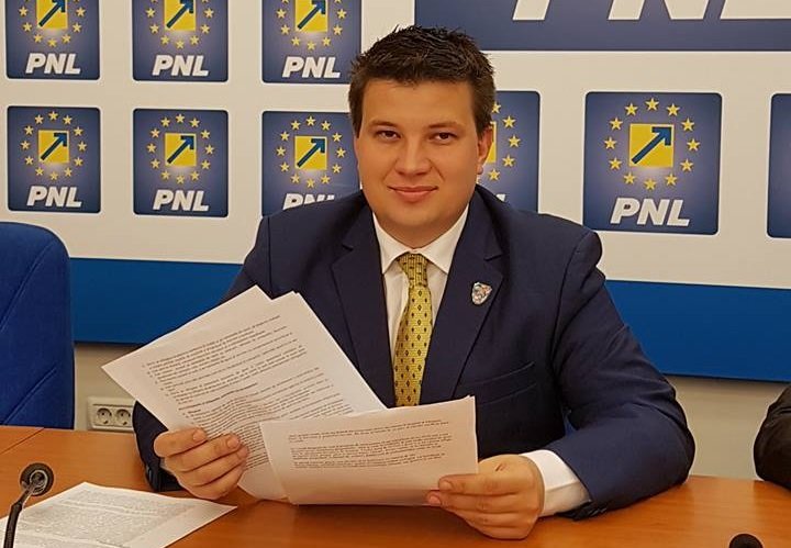 Bogdan Boca (PNL): PSD blochează Aradul în gunoaie! Salubrizarea orașului nu a fost votată de consilierii PSD!