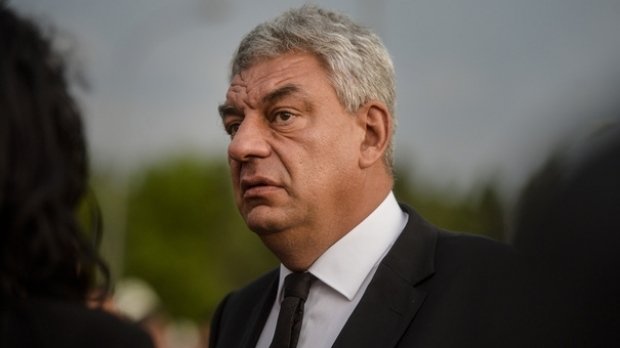 Premierul Mihai Tudose neagă intenţia de a taxa activele bancare