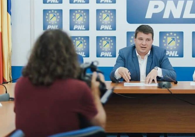 Bogdan Boca (PNL): „Debandadă în PSD! Deputații nu știu ce face guvernul, iar consilierii PSD demontează minciunile șefului Căprar!”