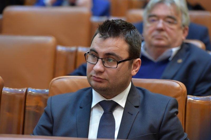 Glad Varga (PNL): „Aradul este grav afectat de proiectul legii bugetului de stat!”