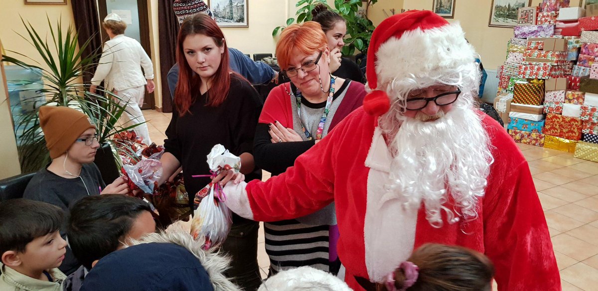 Programe dedicate Crăciunului s-au derulat la DAS Arad