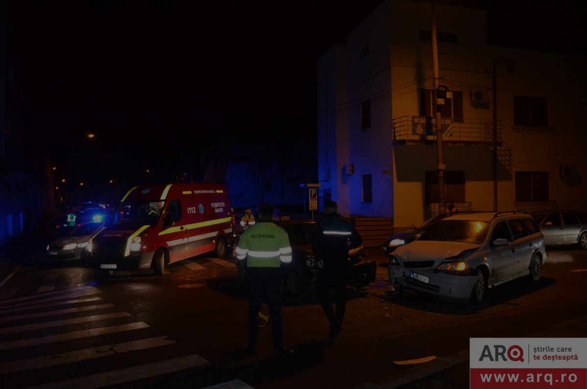 Accident cu Taxi Alfa contra Opel pe Splaiul General Praporgescu