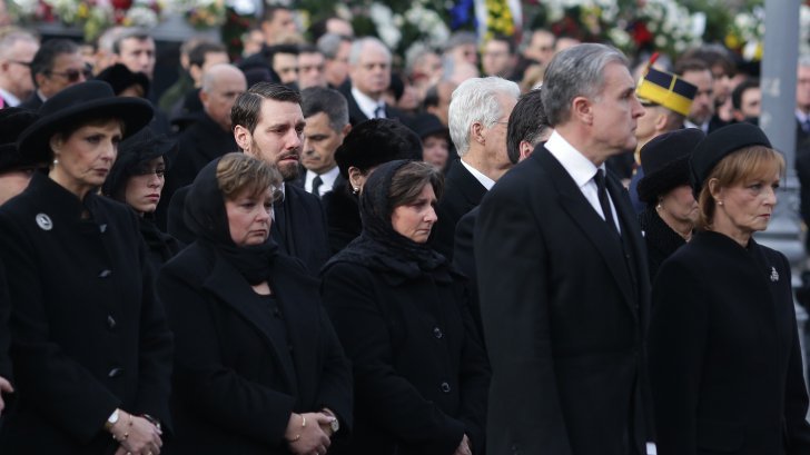 Fostul principe Nicolae, la funeraliile Regelui Mihai. Imagini dramatice