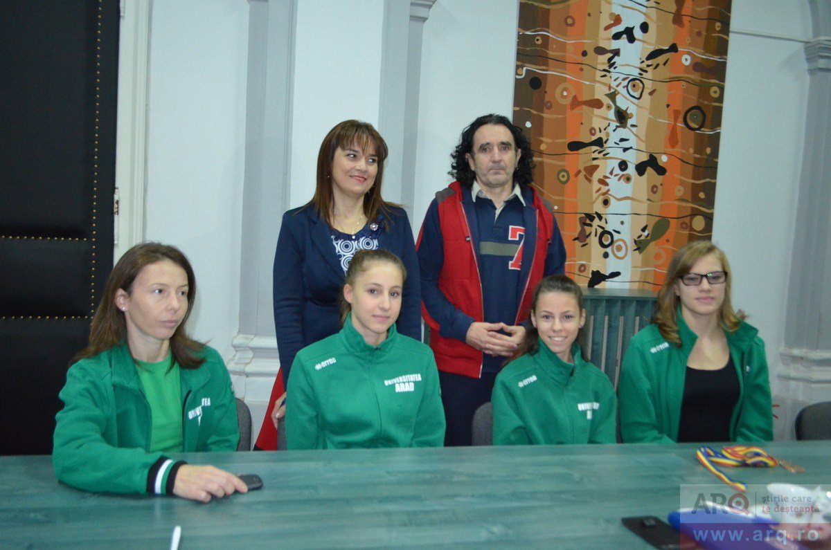 4 medalii pentru gimnastica aerobică a CSUAV Arad la Naţionale