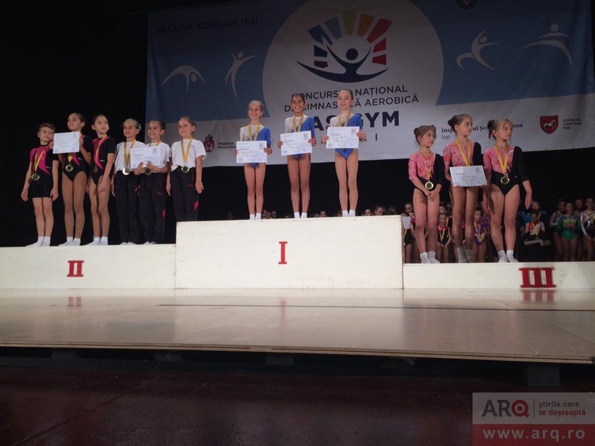 Gimnastele de la Palat premiate la Iași