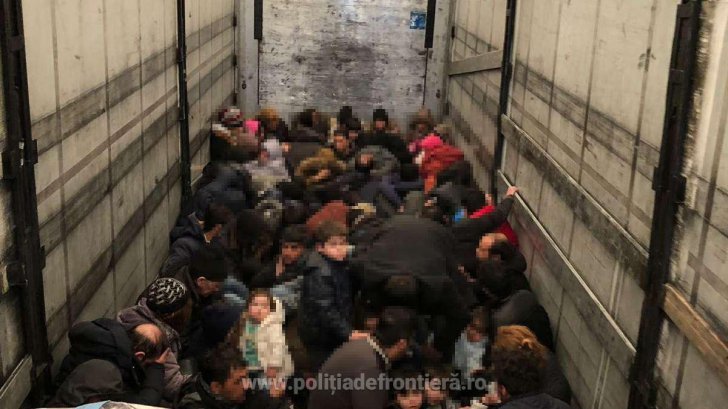 79 de migranţi ilegali descoperiţi la frontiera Ungariei cu România