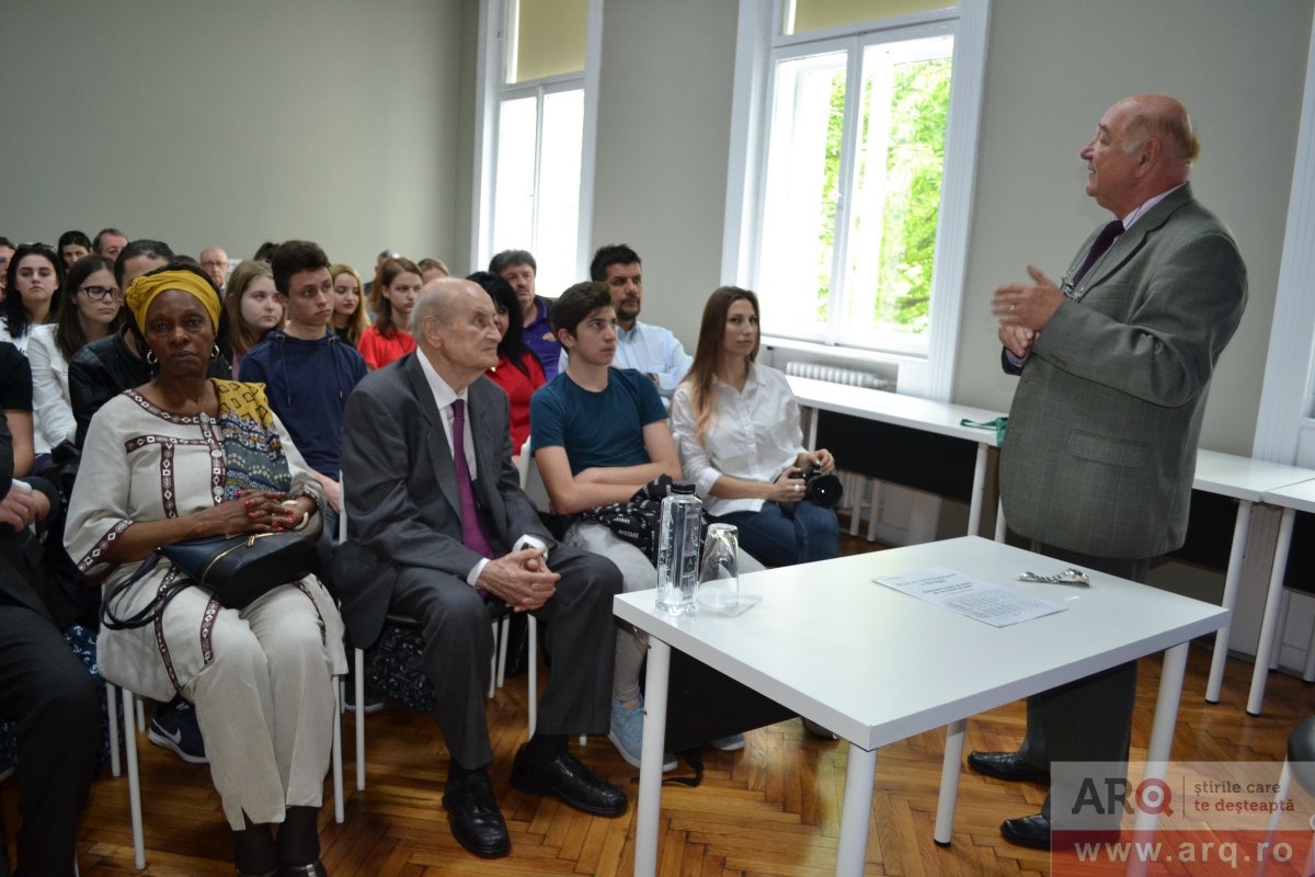 Conferințele Centenarului au debutat cu omagierea lui Ștefan Cicio Pop