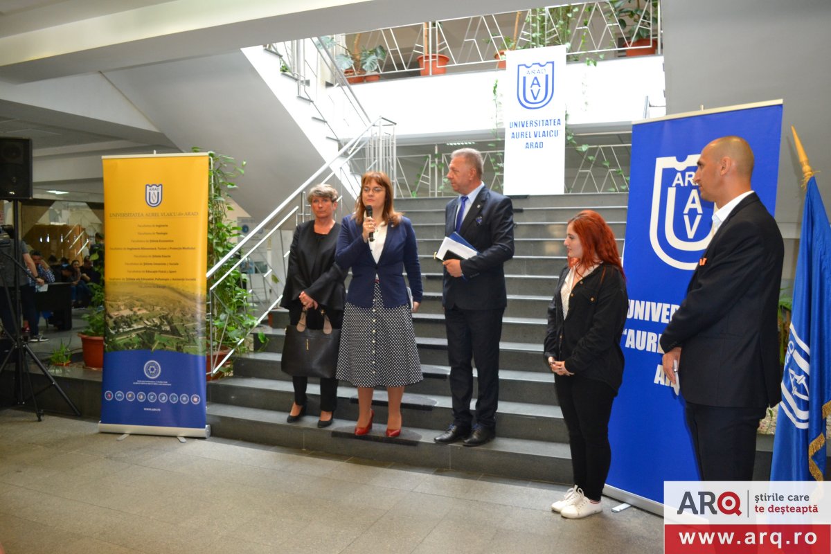 Ziua Porţilor Deschise la Universitatea Aurel Vlaicu din Arad