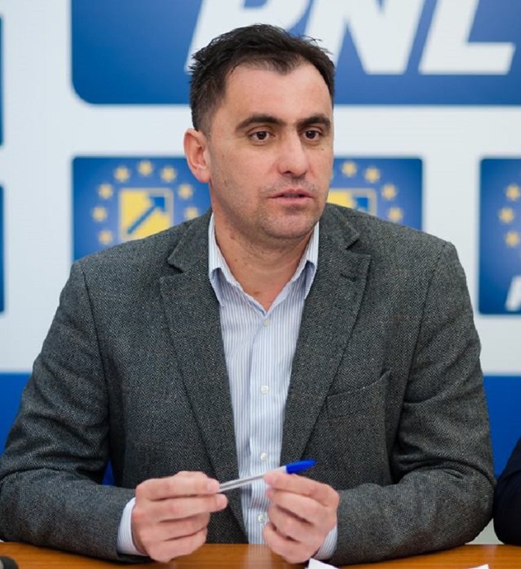 Senator PNL, Ioan Cristina:”Zile de foc pentru democrația din România”