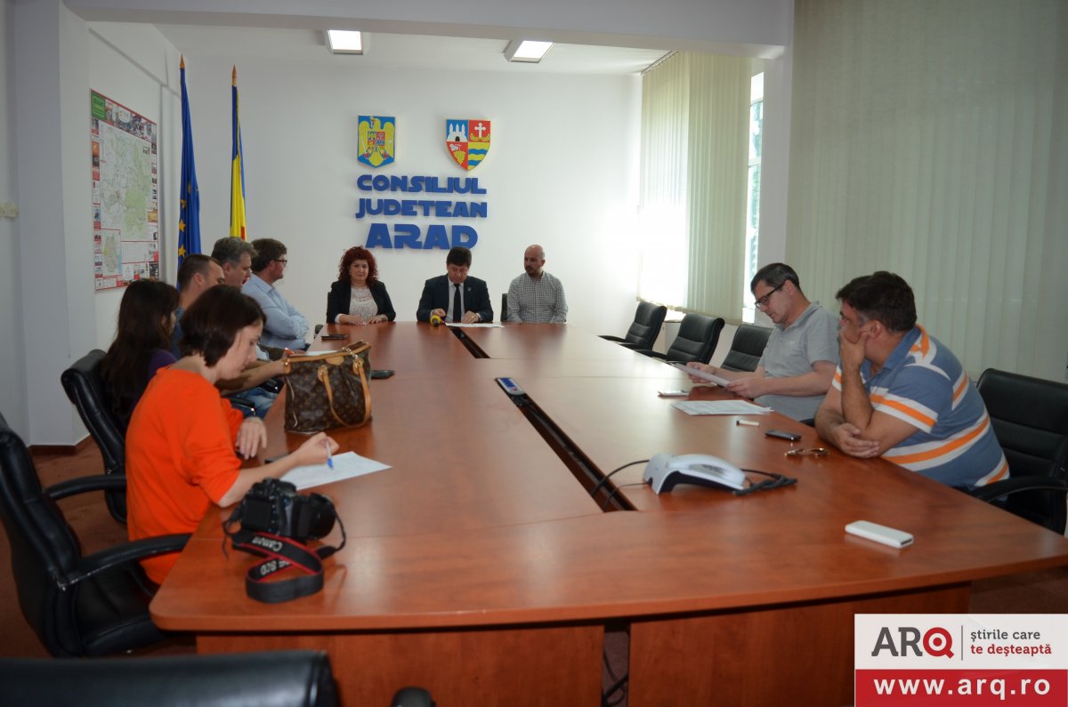 Iustin Cionca a semnat contractul de finanțare al noului spital de Psihiatrie al județului Arad!​