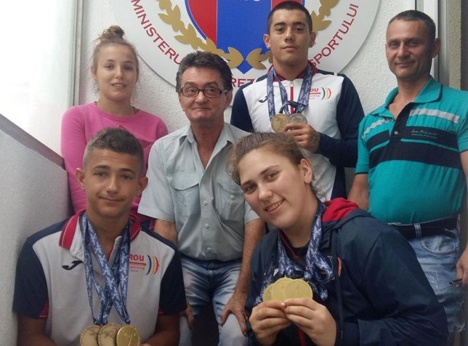 Performanţa la secţia de haltere a CSM-ului se face cu sportivi crescuţi în Arad! 8 medalii europene: 