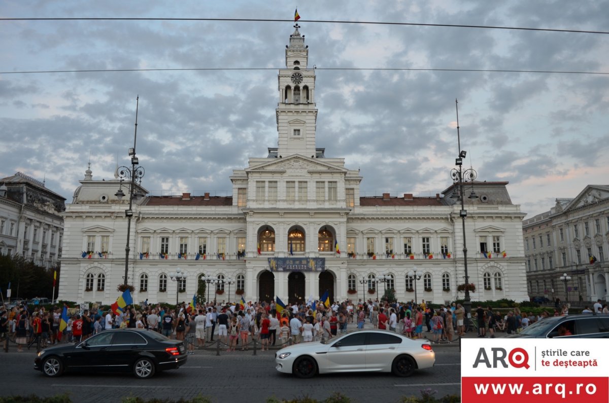 A doua seară de proteste la Arad