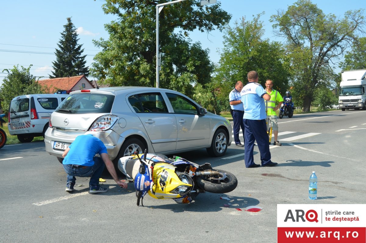 Accident cu Opel contra Honda sexagenară la Zimand Cuz
