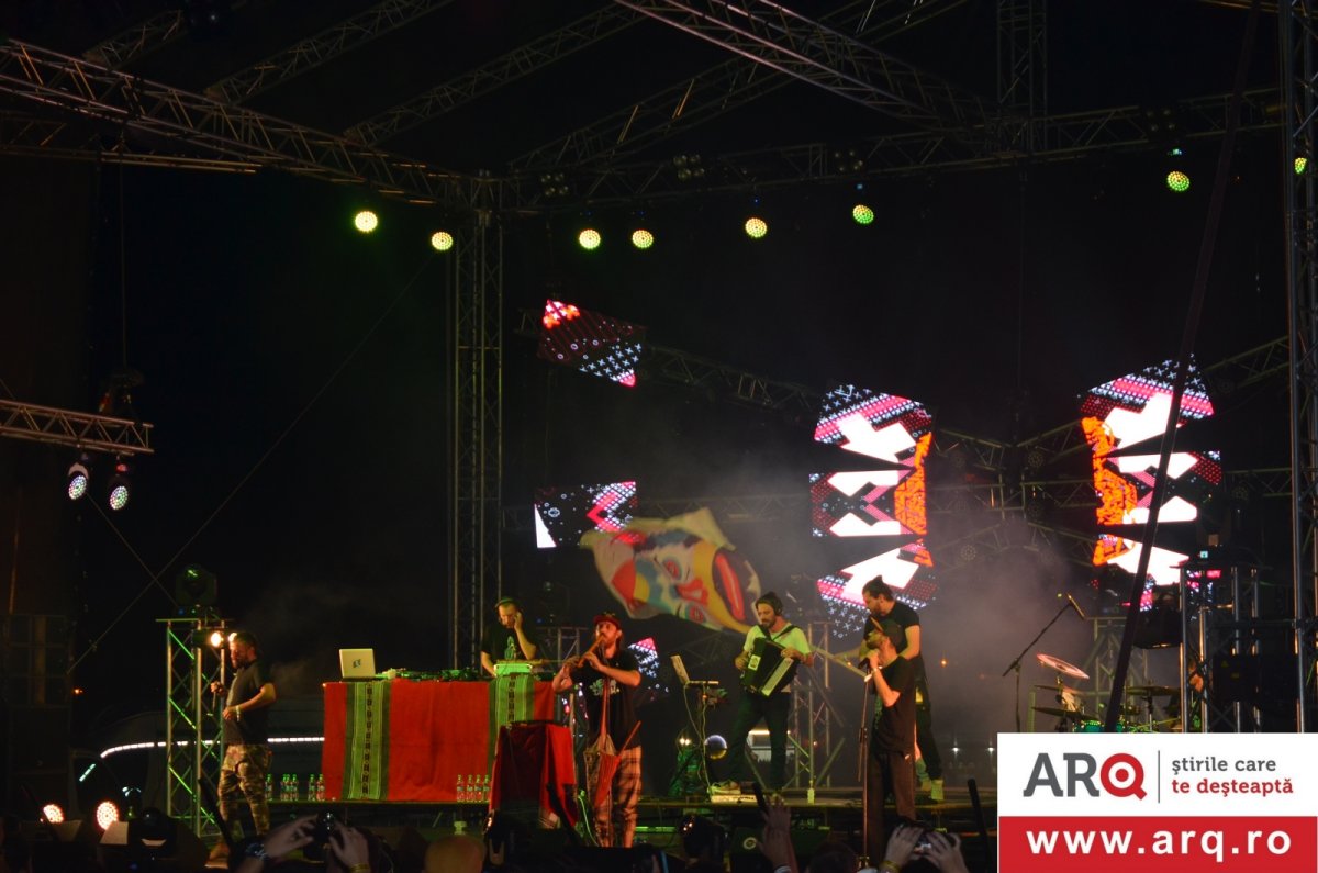 Arad Open Air Festival a dat vineri seara ora exactă a muzicii în România