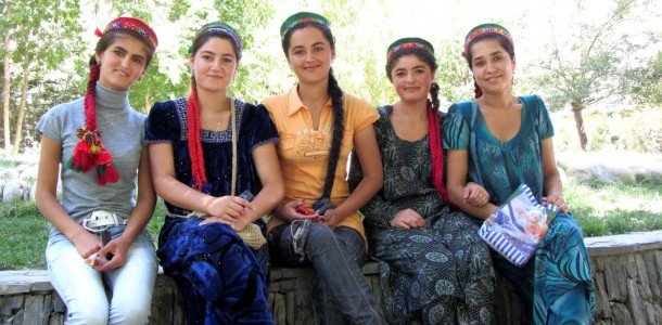 Într-un sat din Tadjikistan, a doua limbă oficială e româna