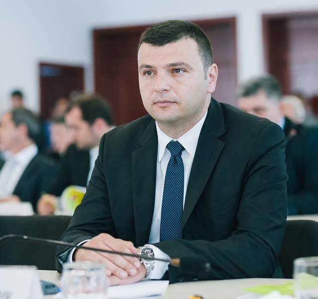 Sergiu Bîlcea: „Guvernul plăteşte şomajul tehnic pentru cei afectaţi de epidemie”