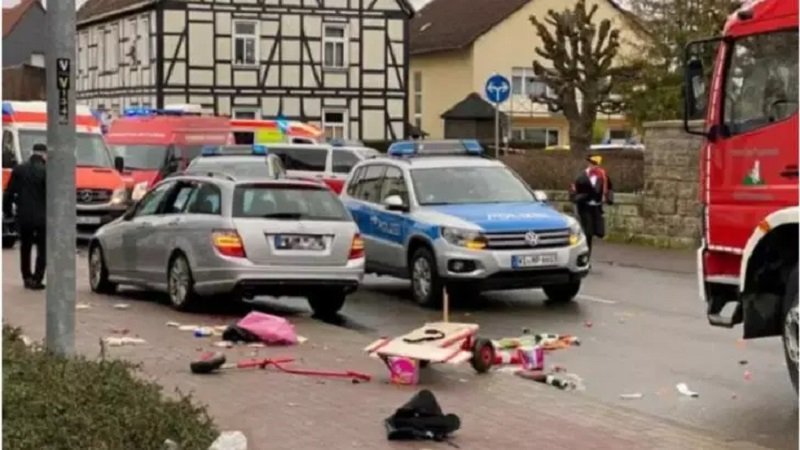 Stare de alertă în Germania: doi morți și mai mulți răniți, după ce o mașină a intrat în mulțime, în orașul Trier