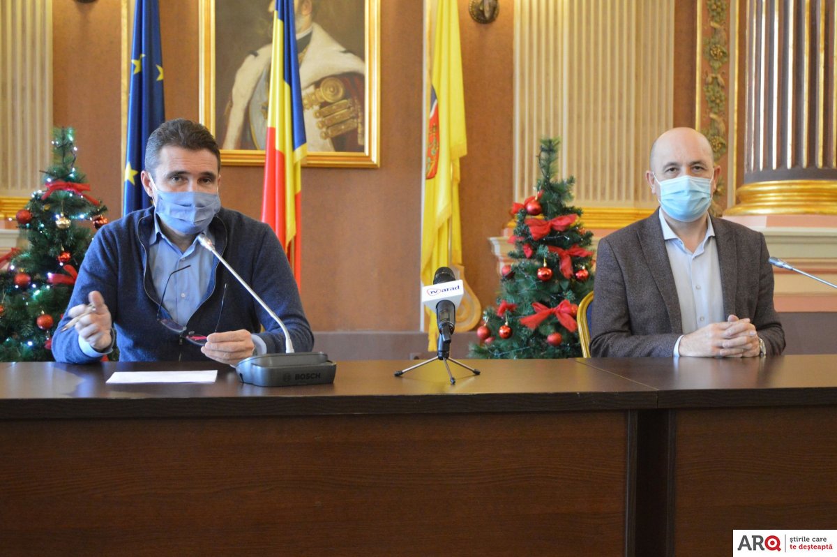 Ce le transmit  de Sărbători arădenilor primarul Călin Bibarț și viceprimarul Lazăr Faur