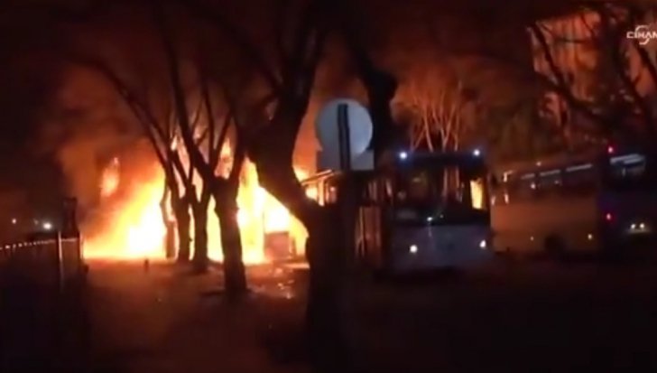 Explozie în apropierea clădirii Parlamentului din Ankara: 28 de morţi, zeci de răniţi  