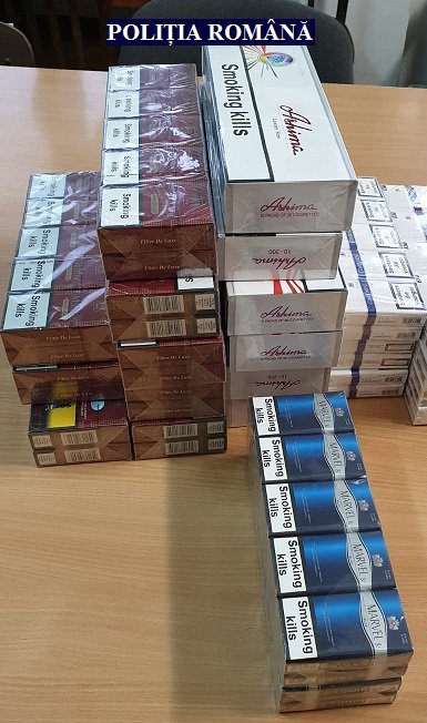 Țigări de contrabandă, confiscate de polițiștii arădeni