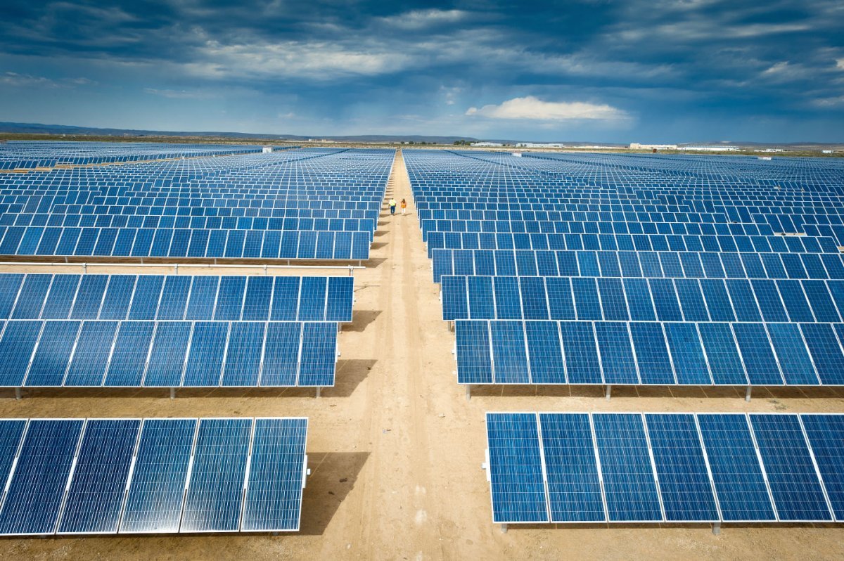Autorizația de construire pentru cel mai mare parc fotovoltaic din Europa a fost obținută