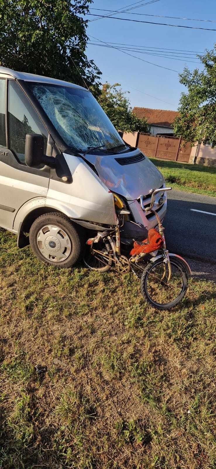 (FOTO) Accident mortal între Aluniș și Zăbrani / UPDATE: Dosar penal pentru ucidere din culpă pe numele șoferului