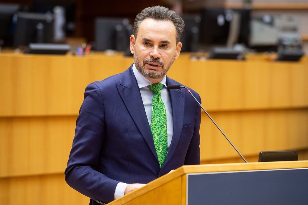 Intervenții majore susținute de europarlamentarul arădean Gheorghe Falcă la Bruxelles