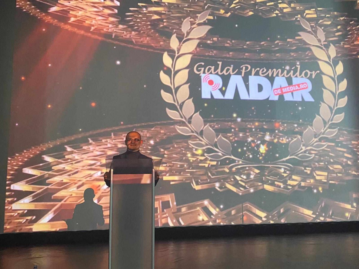 Mihai Căldăraru, tânărul orfan care s-a remarcat prin faptele sale și a fost premiat la Gala Premiilor Radar (FOTO)