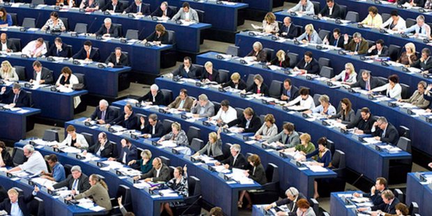 Parlamentul European a cerut ACTIVAREA IMEDIATĂ a procedurii de IEŞIRE a Marii Britanii din UE