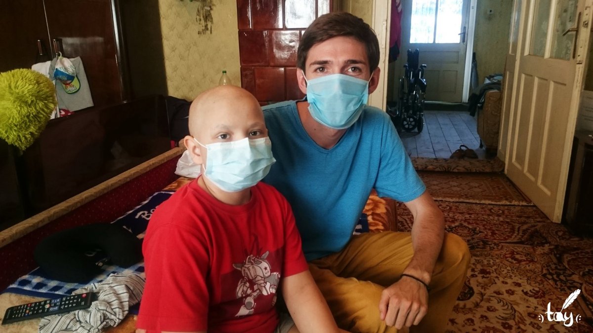 Un copil de 10 ani din Sebiș are nevoie de ajutorul nostru