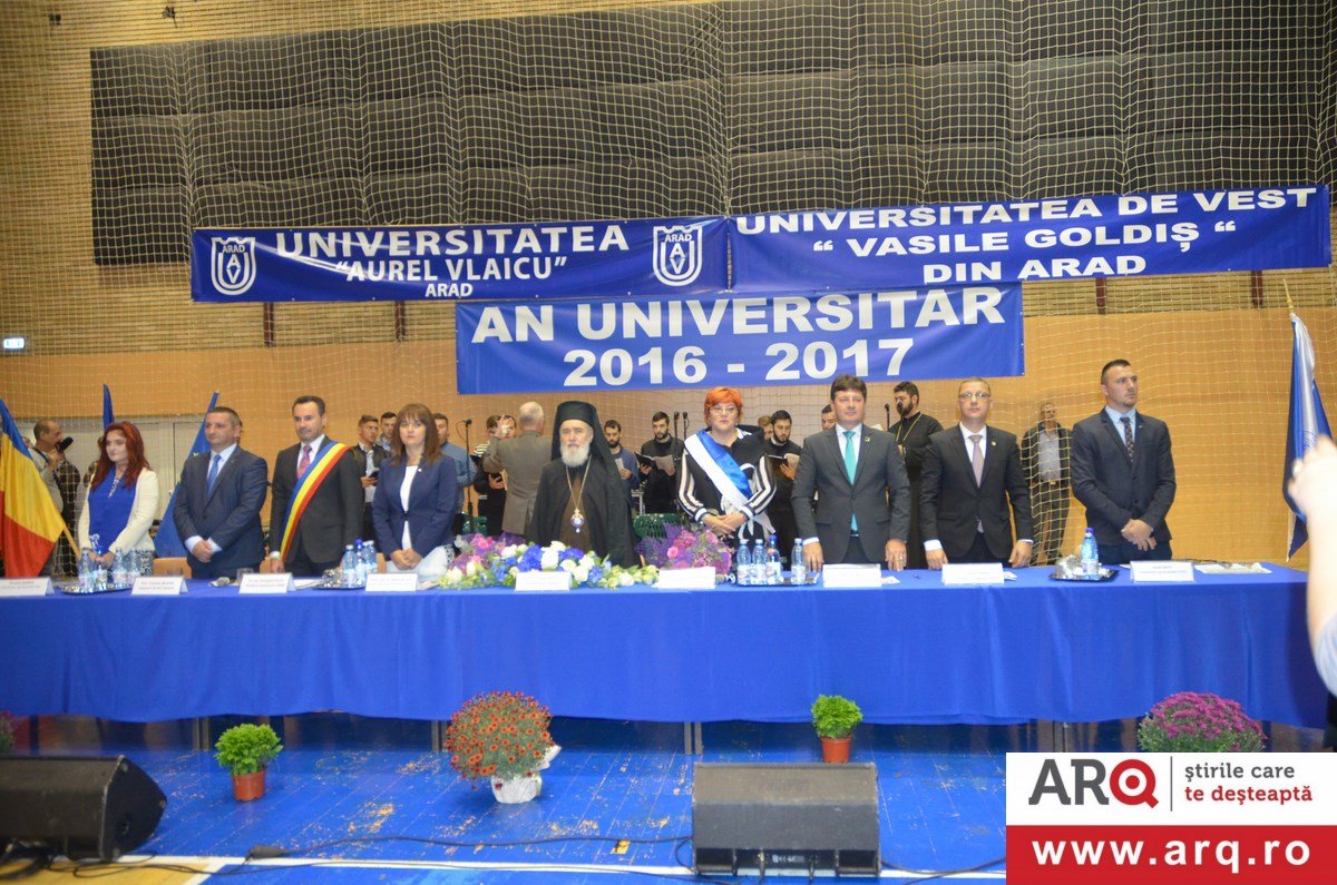 Universitatea „Aurel Vlaicu” şi Universitatea de Vest „Vasile Goldiş” au deschis împreună noul an universitar