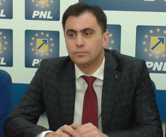 Ioan Cristina: „România nu are nevoie de  un premier penal”