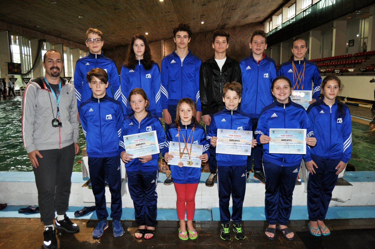 Medalii pentru înotătorii CSŞ Gloria Arad la Cupa Banatul