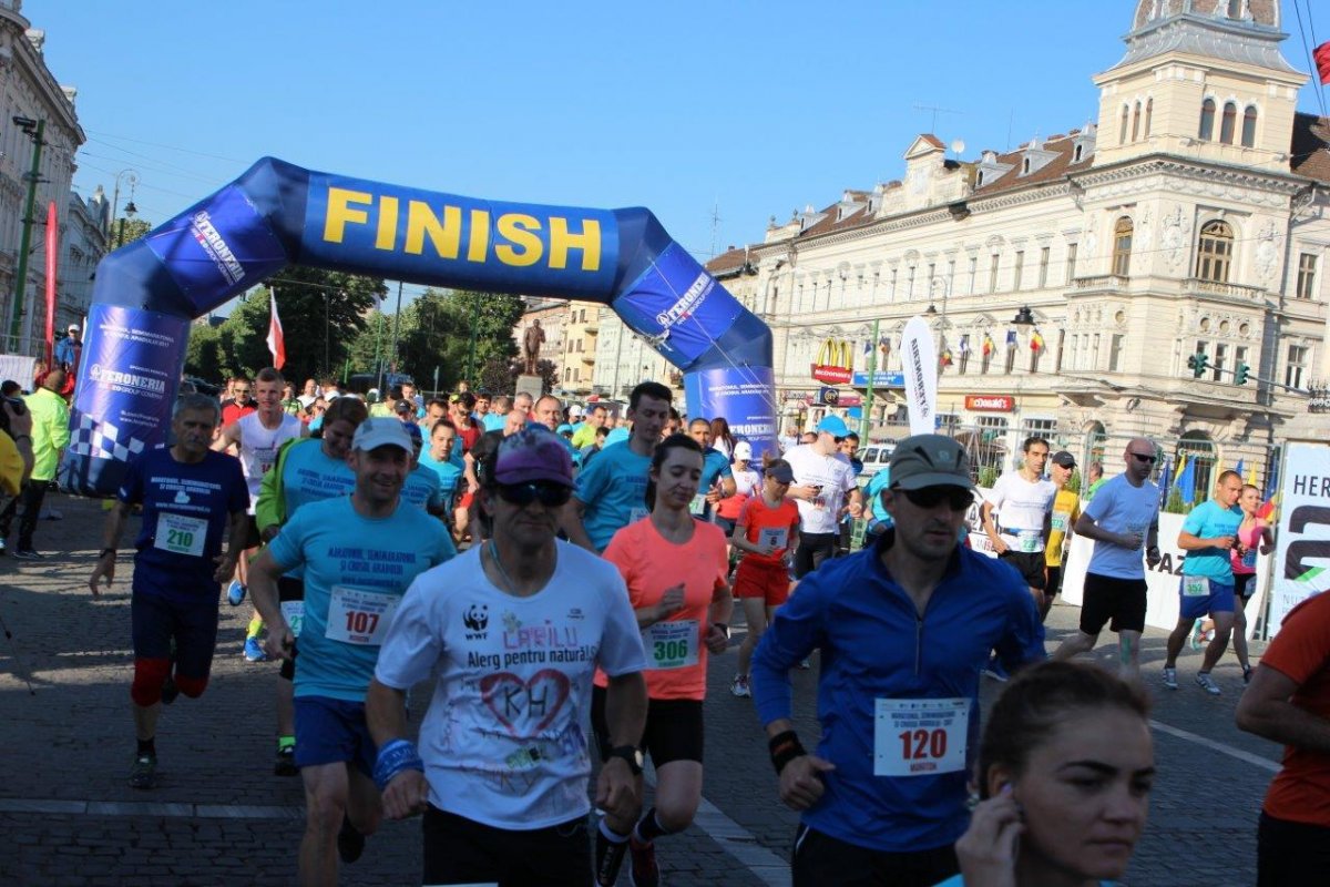 Înscrieri la MARATONUL, SEMIMARATONUL ȘI CROSUL ARADULUI – 2018  