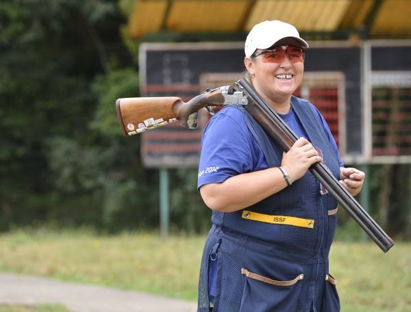 Puşa Mihalache, laureată şi în acest an la Gala Federaţiei Române de Tir Sportiv