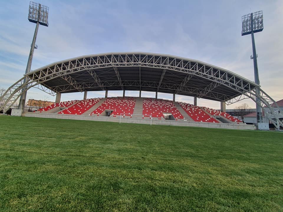 De ce avansul plătit de Primărie pentru finalizarea stadionului este de numai 15%