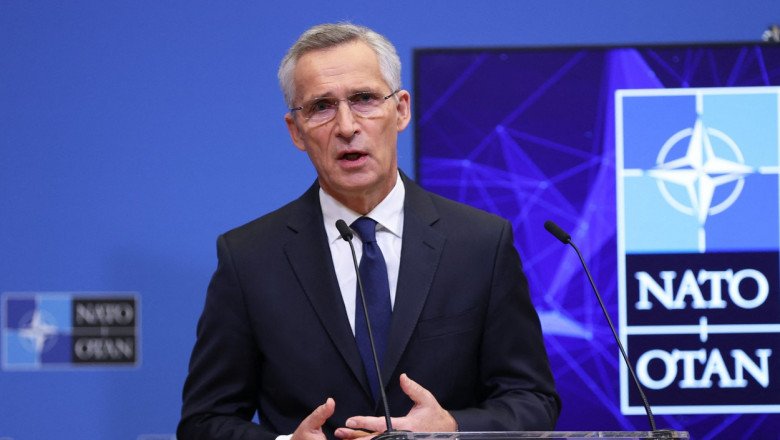 Stoltenberg, la București: „NATO este aici, pregătită să apere fiecare centimetru de teritoriu aliat. Războiul lui Putin este un eșec”  