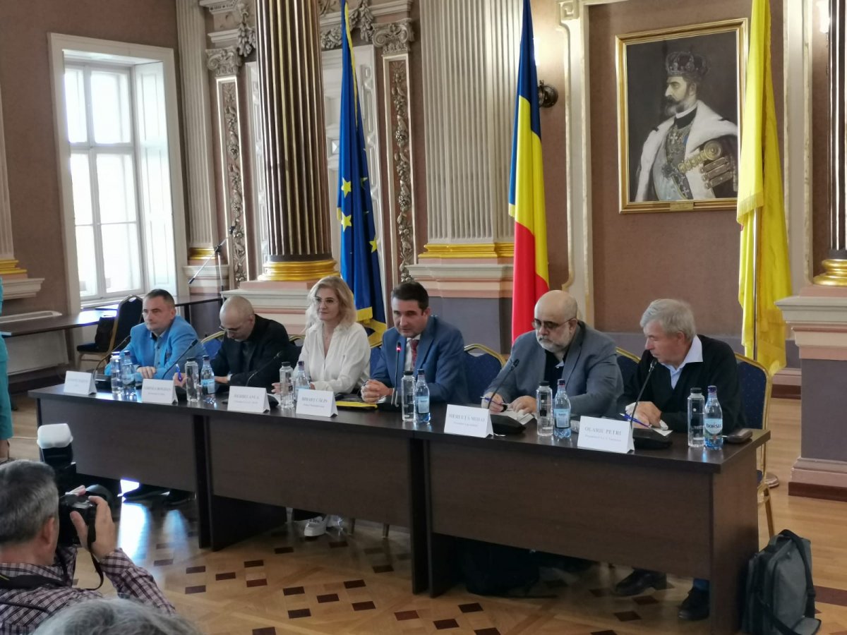 Uniunea Locală a Asociaţiilor Locative Arad a împlinit 30 de ani (FOTO)