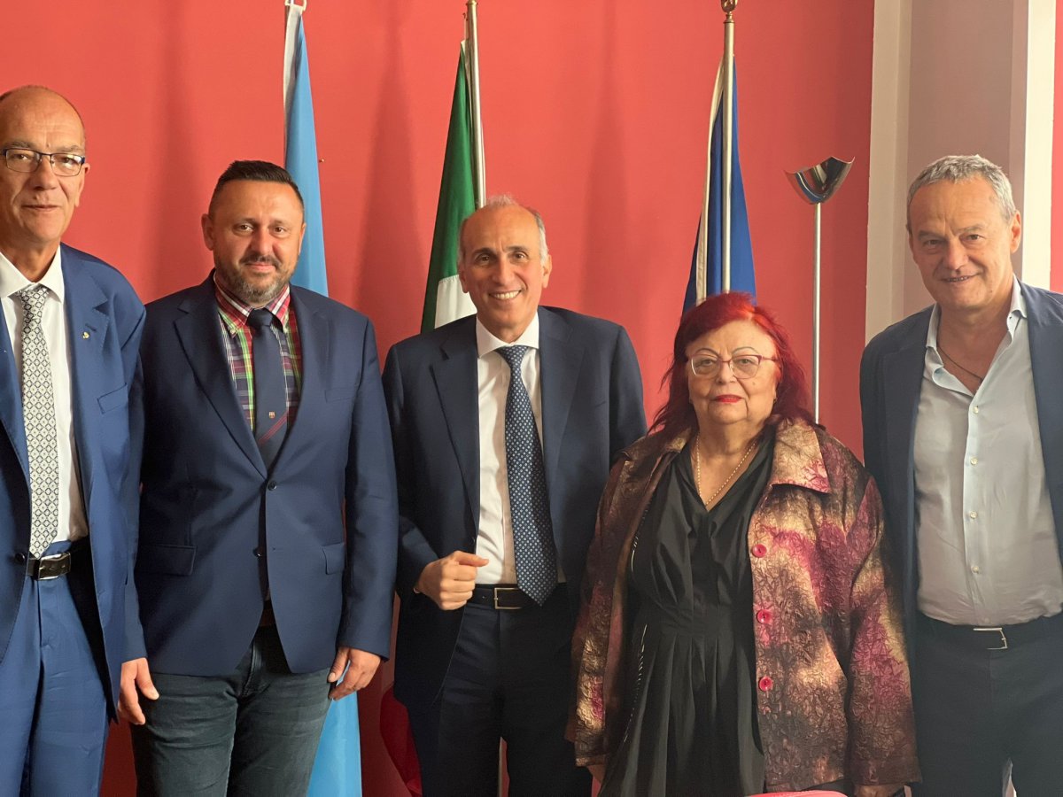 Delegație a UVVG, în vizită de lucru în Italia
