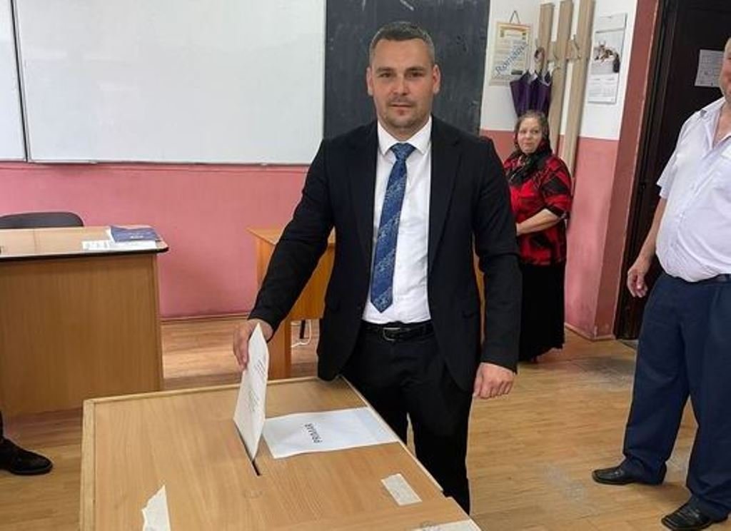 Cristian Feieș a votat la Sebiș pentru o administrație care să muncească necondiționat pentru dezvoltare