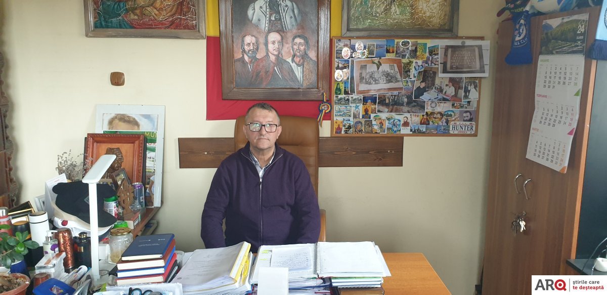 Cornel Popa a fost reales în funcția de primar al comunei Hășmaș